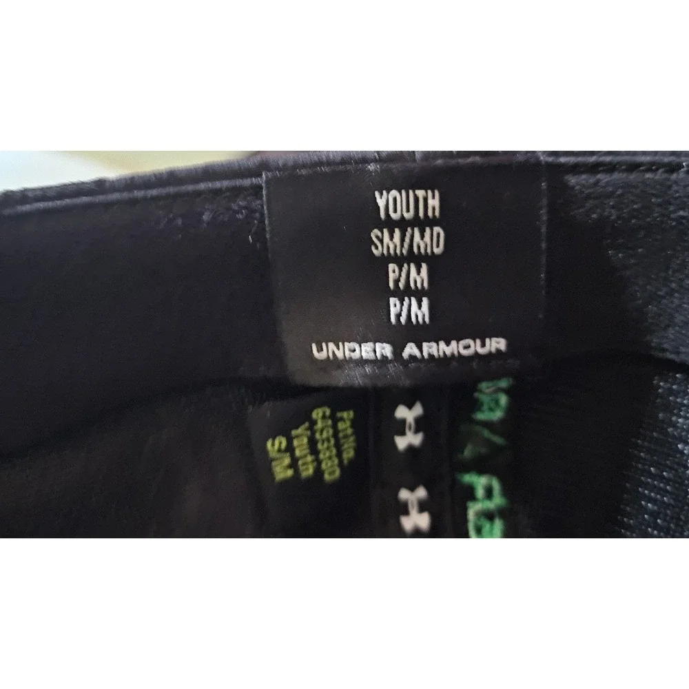 Under Armour Youth Green Striped Black Patch Logo Baseball Cap S-M